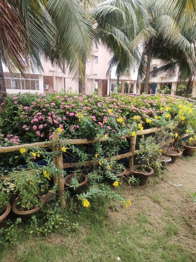 فندق Green Heaven Shree بوري المظهر الخارجي الصورة